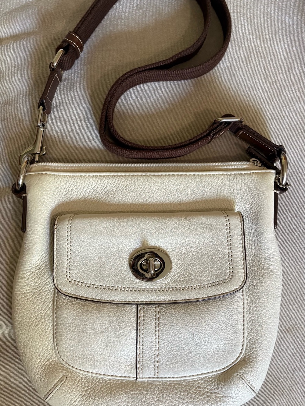 COACH HAMILTON Ivory Pebbled Leather Swingpack Crossbody Shoulder Bag Handbag